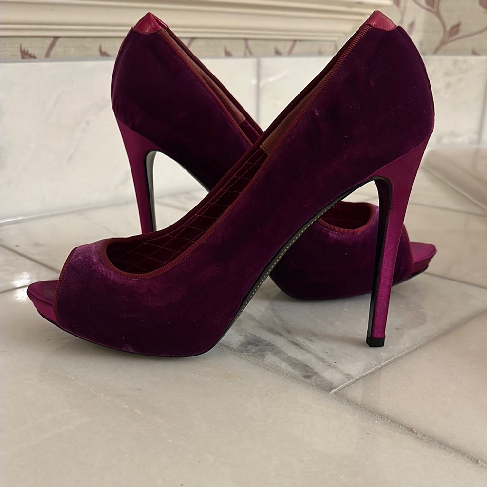 Tom Ford Purple Peep-Toe Heels - Picture 8 of 8